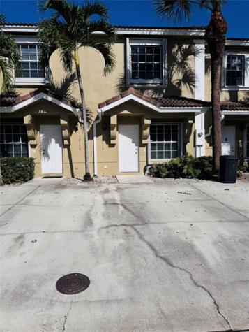 12113 SW 2nd Street Pembroke Pines FL 33025