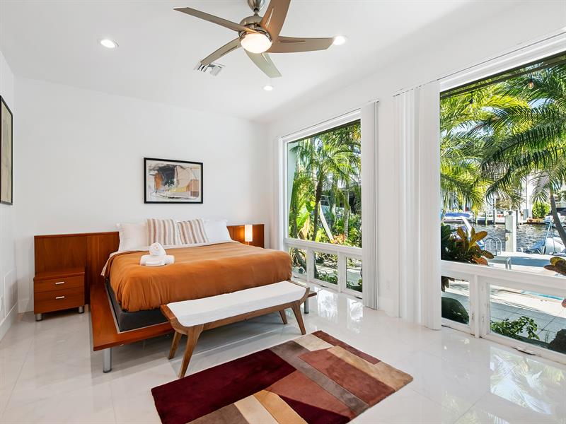 1612 SE 13 Fort Lauderdale FL 33316