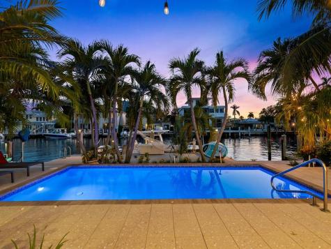 1612 SE 13 Fort Lauderdale FL 33316