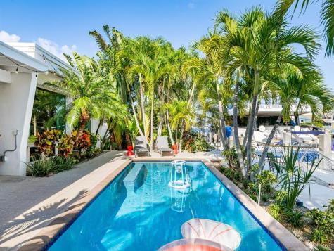 1612 SE 13 Fort Lauderdale FL 33316