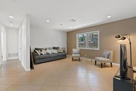 3080 NE 43rd Street Fort Lauderdale FL 33308