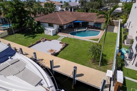 3080 NE 43rd Street Fort Lauderdale FL 33308