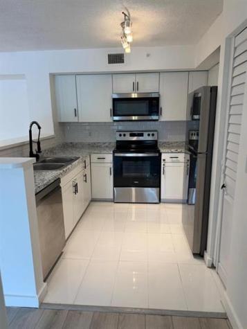 4828 N State Road 7 Coconut Creek FL 33073