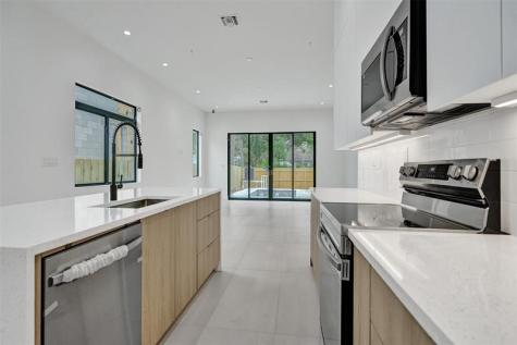606 SW 7th Avenue Fort Lauderdale FL 33315