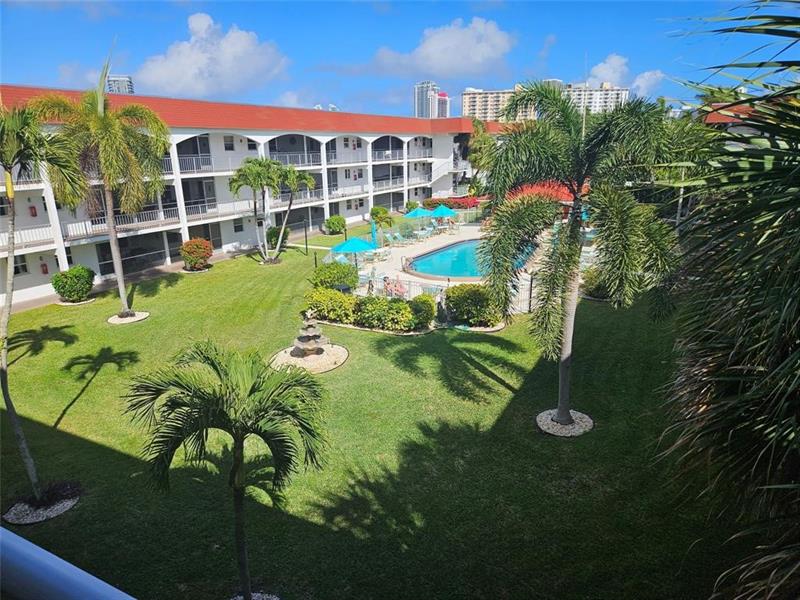 580 Egret Drive Hallandale Beach FL 33009