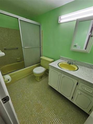 580 Egret Drive Hallandale Beach FL 33009