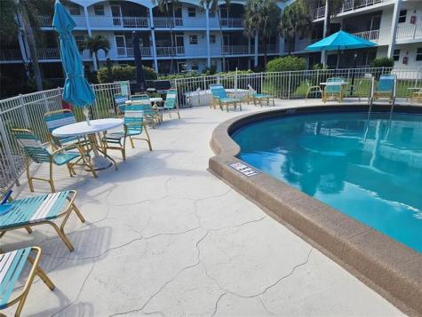 580 Egret Drive Hallandale Beach FL 33009