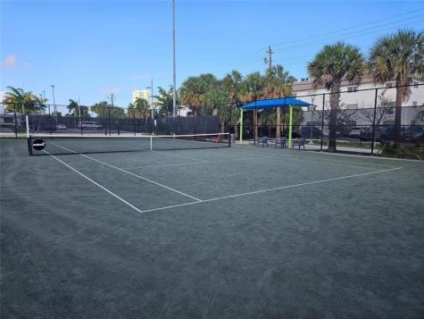 580 Egret Drive Hallandale Beach FL 33009