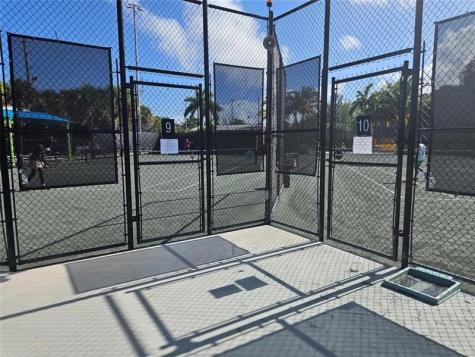 580 Egret Drive Hallandale Beach FL 33009