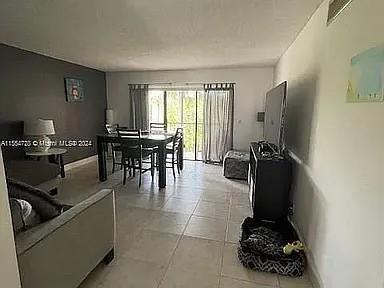 235 Lakeview Drive Weston FL 33326