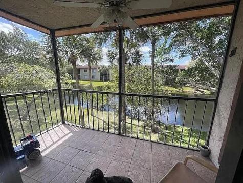 235 Lakeview Drive Weston FL 33326