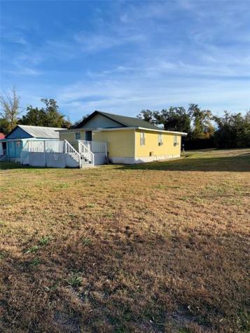 4136 Herring Avenue Marianna FL 32448
