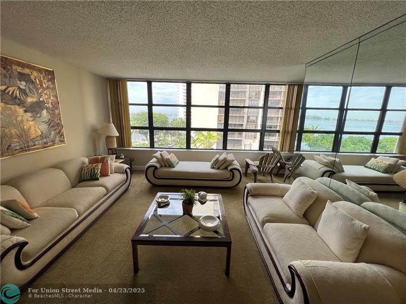 1440 Brickell Bay Drive Miami FL 33131