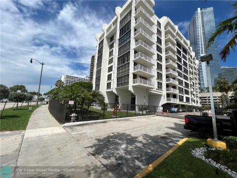1440 Brickell Bay Drive Miami FL 33131