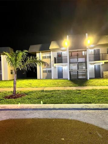 7925 Fairview Drive Tamarac FL 33321