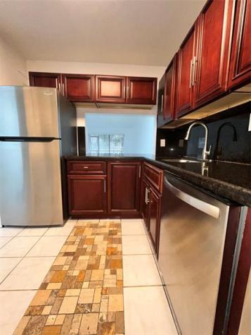 7925 Fairview Drive Tamarac FL 33321