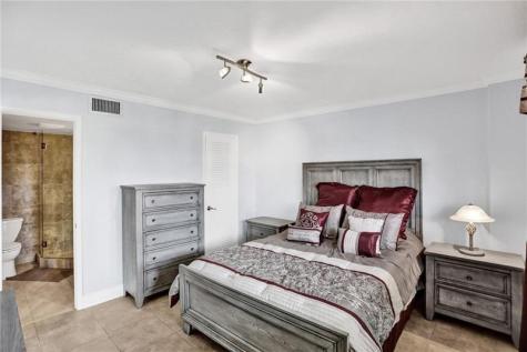 1160 Hillsboro Mile Hillsboro Beach FL 33062