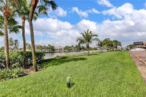 1160 Hillsboro Mile Hillsboro Beach FL 33062