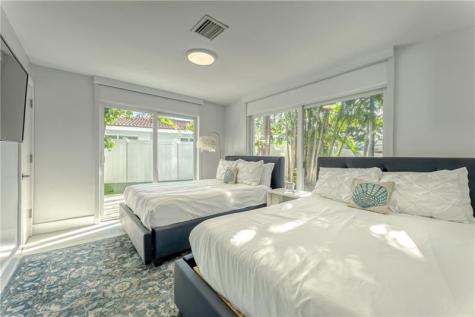 1800 SE Admirals Way Fort Lauderdale FL 33316