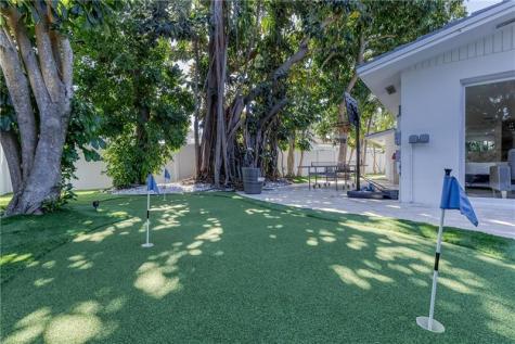 1800 SE Admirals Way Fort Lauderdale FL 33316