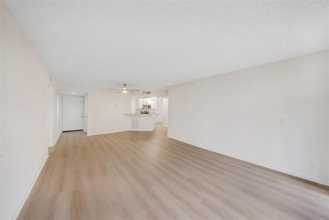 8977 Wiles Road Coral Springs FL 33067