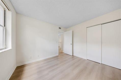 8977 Wiles Road Coral Springs FL 33067