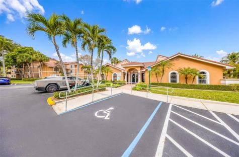 8977 Wiles Road Coral Springs FL 33067