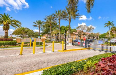 8977 Wiles Road Coral Springs FL 33067