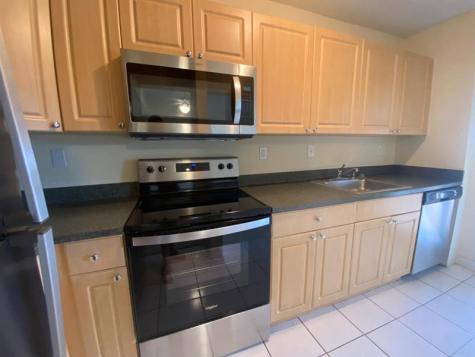 605 S Pine Island Road Fort Lauderdale FL 33324