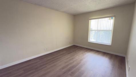 605 S Pine Island Road Fort Lauderdale FL 33324
