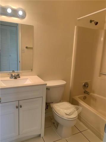 6001 Shakerwood Circle Tamarac FL 33319