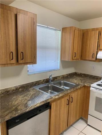 6001 Shakerwood Circle Tamarac FL 33319
