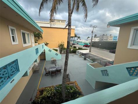 323 Monroe Street Hollywood FL 33019