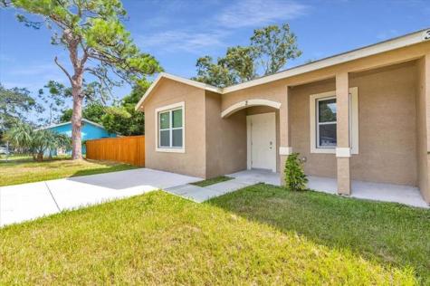 306 N 18th Court Fort Pierce FL 34950