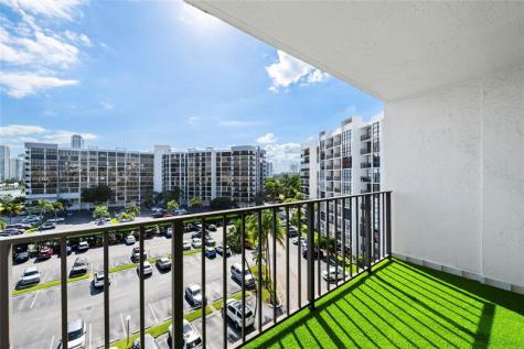 800 Parkview Drive Hallandale Beach FL 33009