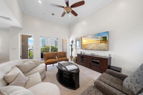 514 N Birch Road Fort Lauderdale FL 33304