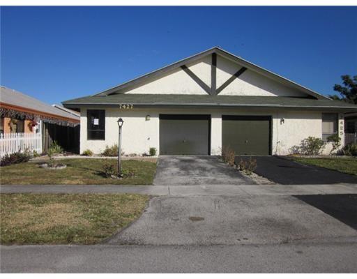 7427 SW 13th Street North Lauderdale FL 33068