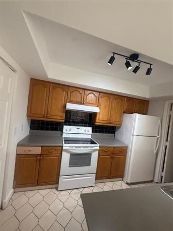 7427 SW 13th Street North Lauderdale FL 33068