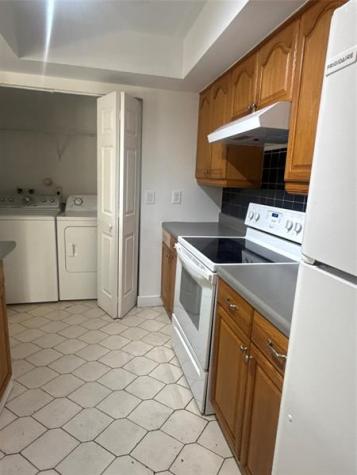 7427 SW 13th Street North Lauderdale FL 33068