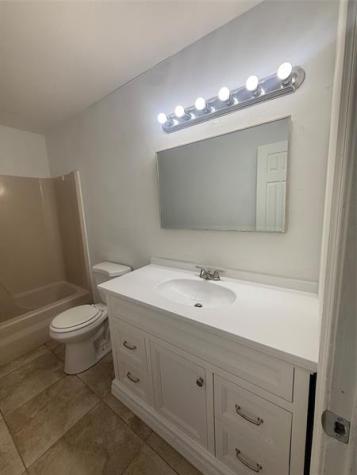 7427 SW 13th Street North Lauderdale FL 33068