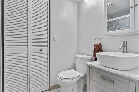 216 Lake Arbor Drive Palm Springs FL 33461