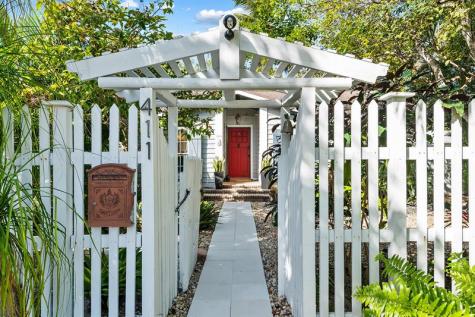 411 SW 10th Street Fort Lauderdale FL 33315