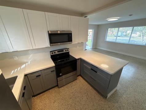1306 SW 2nd Avenue Dania Beach FL 33004