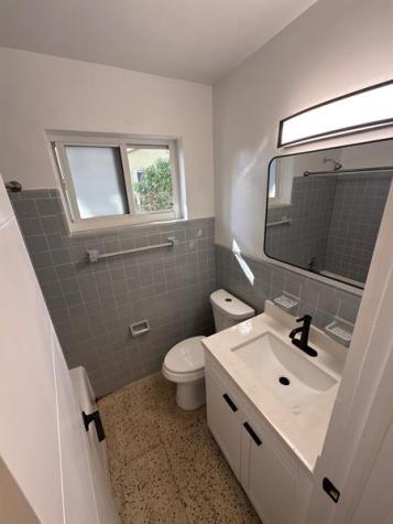 1306 SW 2nd Avenue Dania Beach FL 33004