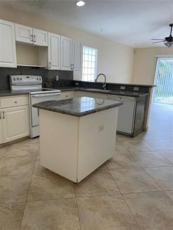 1640 Carriage Brooke Drive Wellington FL 33414