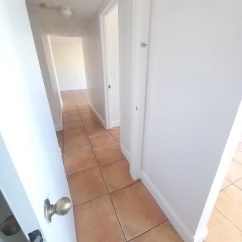 3610 NW 21st Lauderdale Lakes FL 33311