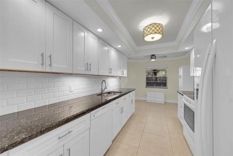 1802 Eleuthera Point Coconut Creek FL 33066