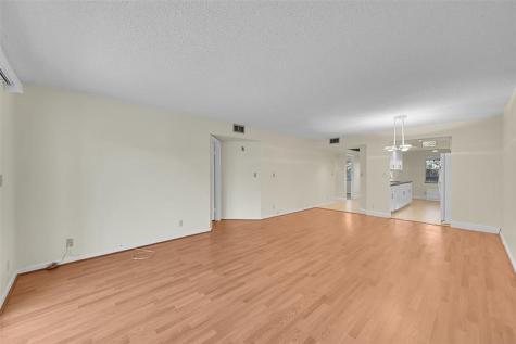 1802 Eleuthera Point Coconut Creek FL 33066