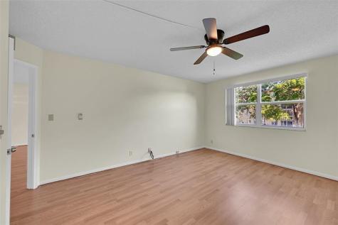 1802 Eleuthera Point Coconut Creek FL 33066