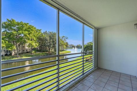 1802 Eleuthera Point Coconut Creek FL 33066